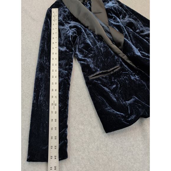 G.I.L.I. Womens Blue Velvet Blazer SZ 6 Black Satin Shawl Lapel Holiday Glam - Picture 6 of 14